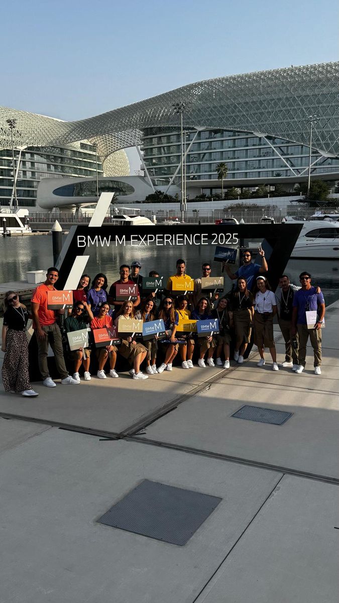 Equipa Masterpromo em Abu Dhabi — BMW Experience 2025